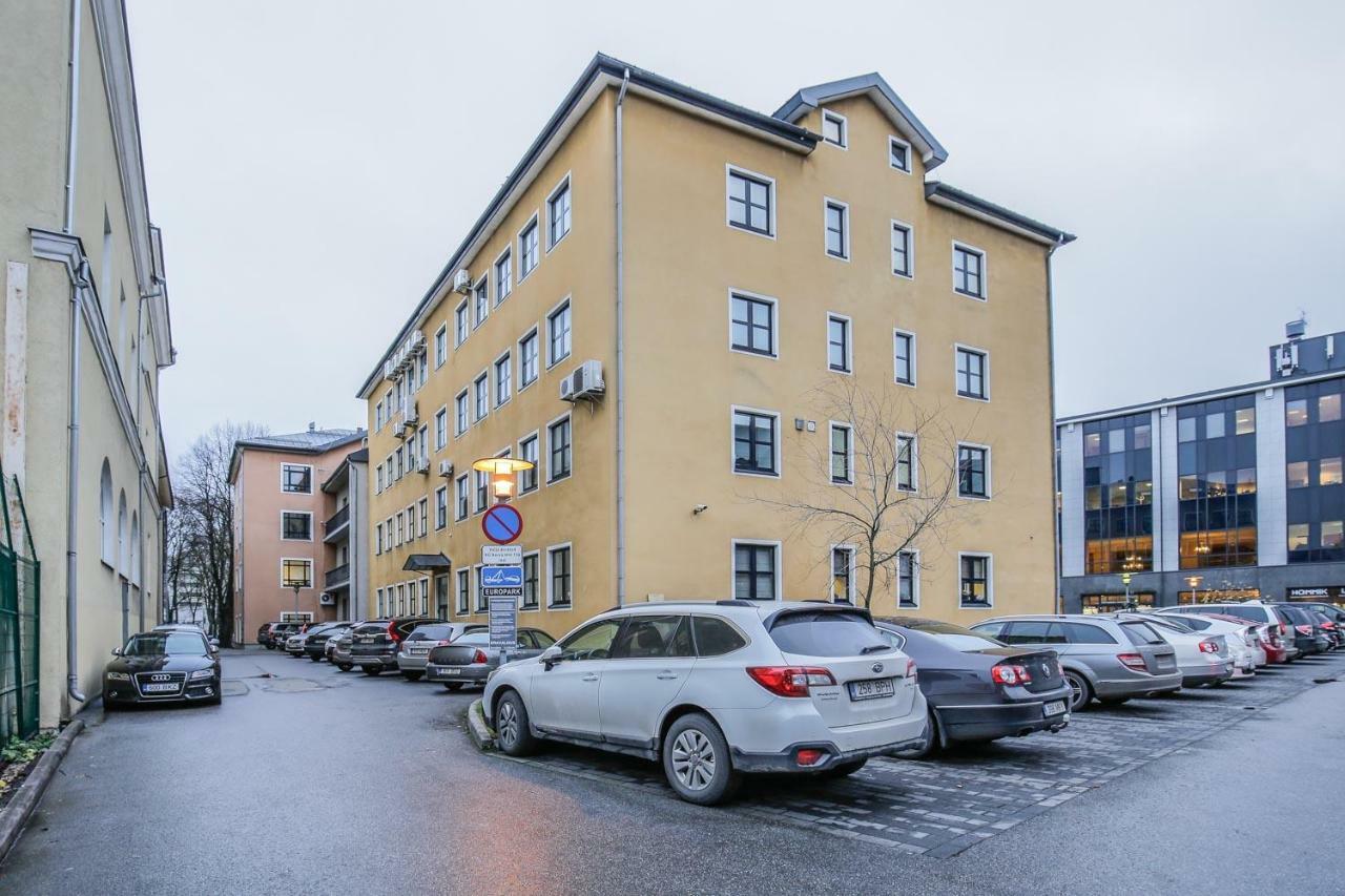 Rooftop Apartments Таллин Экстерьер фото